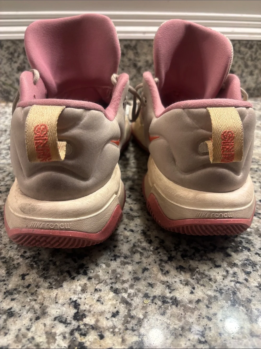 Nike Giannis Immortality 3 Neutral-Tone Athletic Sneakers with Pink Accents